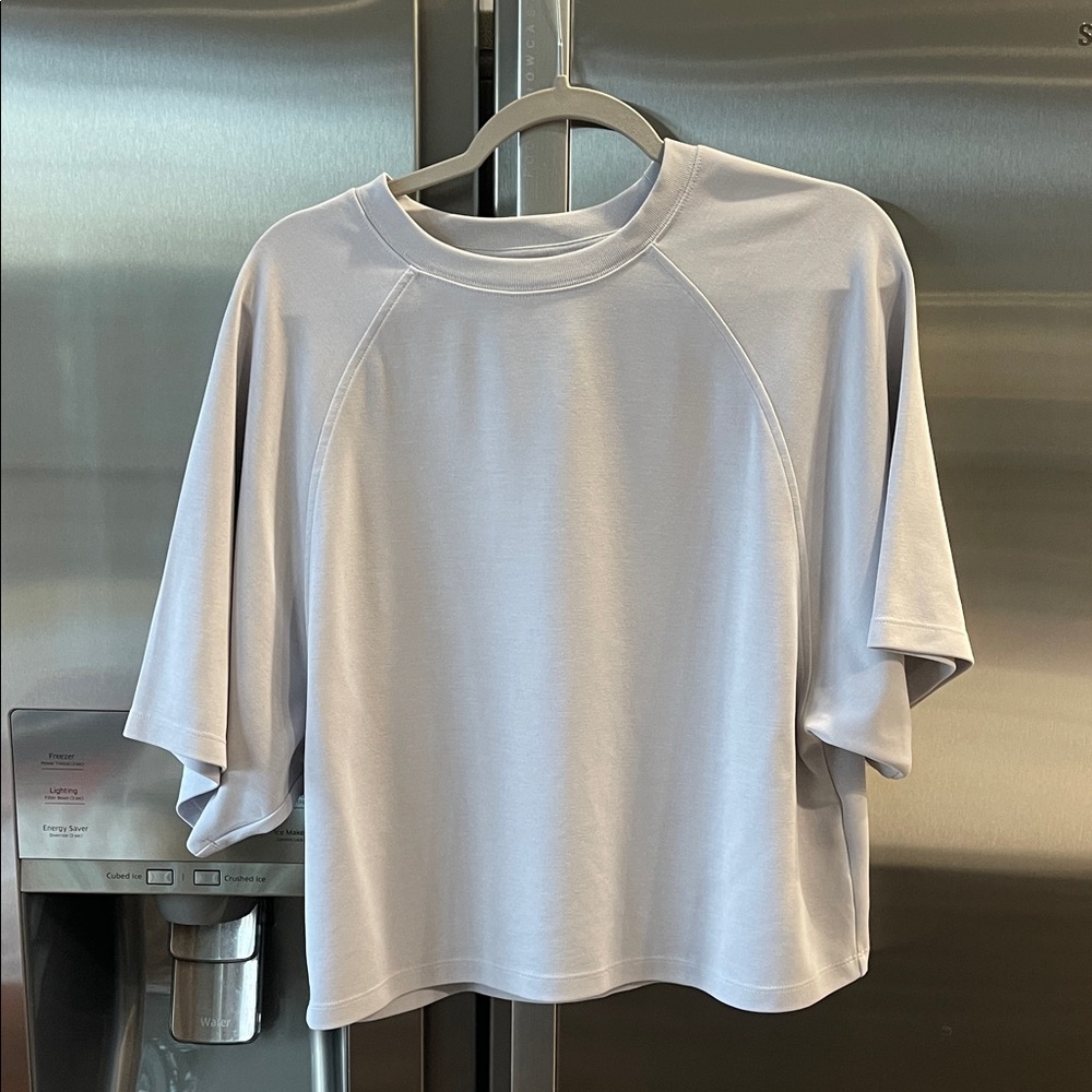 Athleta Light Gray Women's Seasoft Top